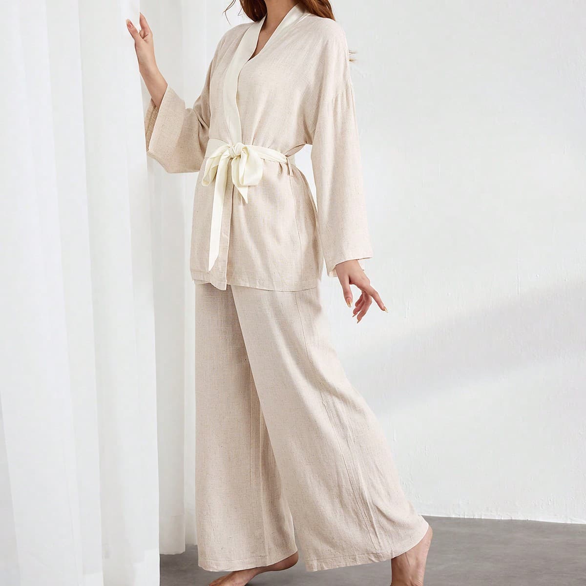 Ensemble de vÃªtements d'intÃ©rieur pour femmes naturellement confortable et respirant fabriquÃ© avec du lin