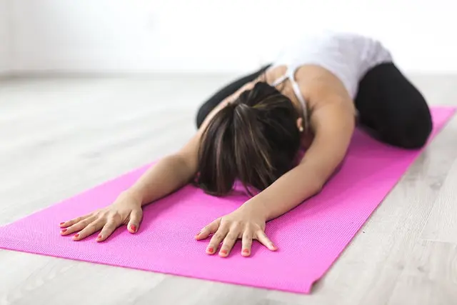 Comment Le Yoga Peut Aider à Combattre l'Insomnie