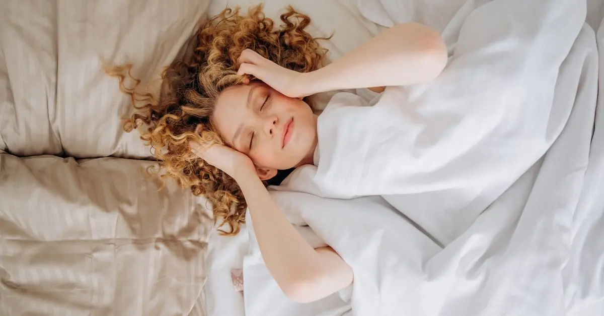 Comment le Yoga Peut Aider à Combattre l'Insomnie