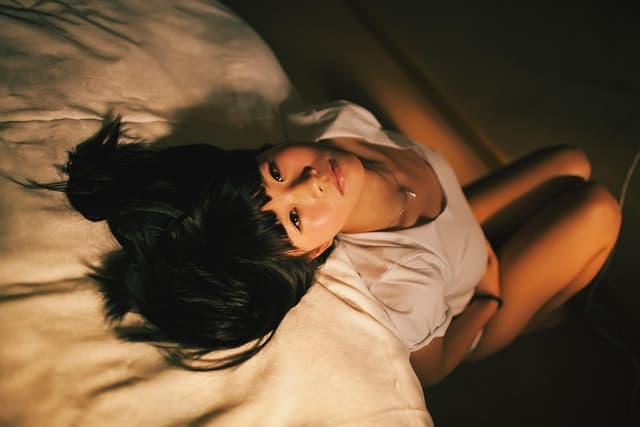 Comment la Respiration Profonde Améliore le Sommeil